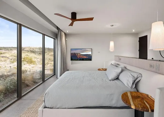 Holiday home Paradise Canyon-infinity Pool-mnt Views-estate 3