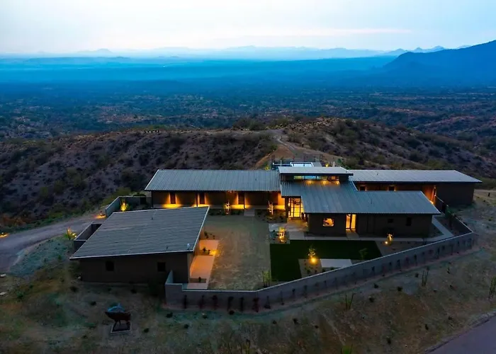 Holiday home Paradise Canyon-infinity Pool-mnt Views-estate 3