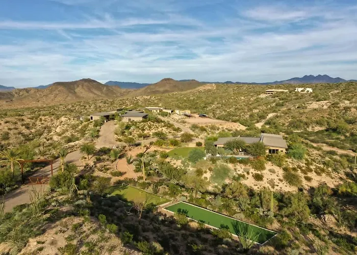 Paradise Canyon-infinity Pool-mnt Views-estate 3